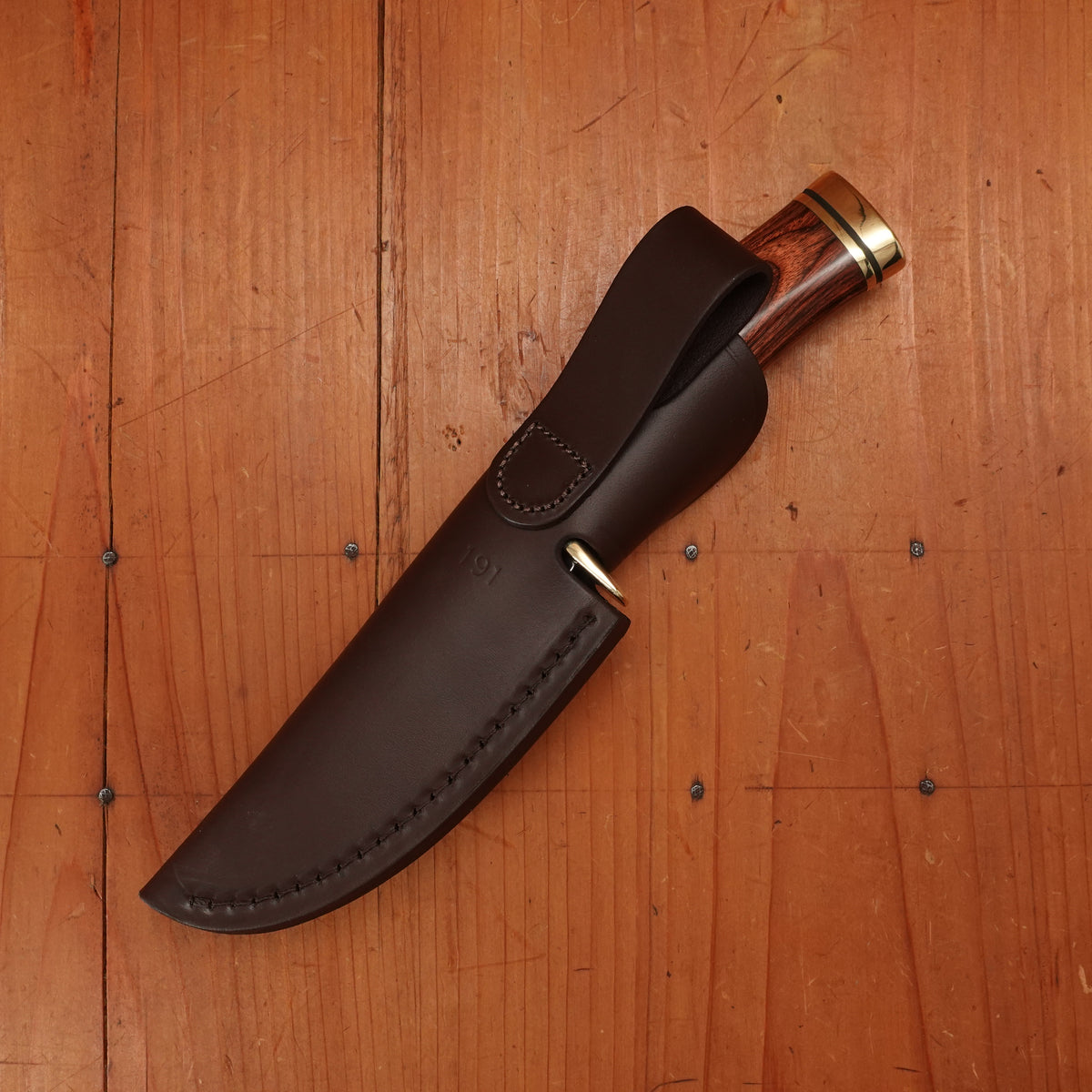 Buck 192 Vanguard 4 1/4” Fixed Drop Point 420HC Heritage Walnut Handle with Leather Sheath