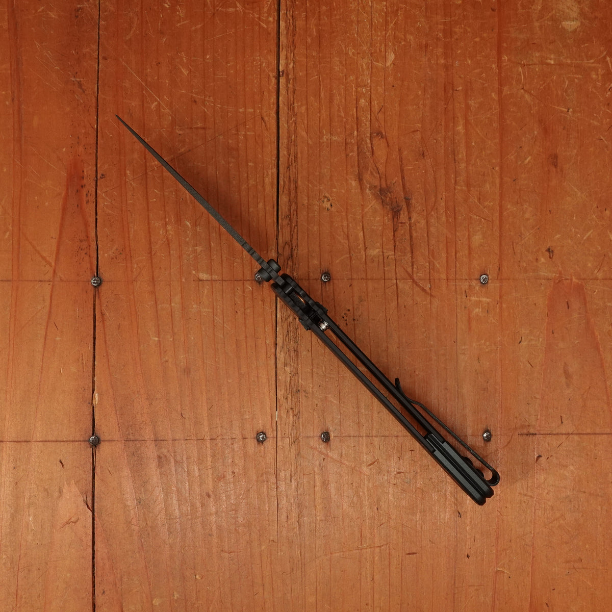 Benchmade 534BK Bugout Vapyr Drop Point MagnaCut® Stainless Steel AXIS Lock Black Aluminum Handle
