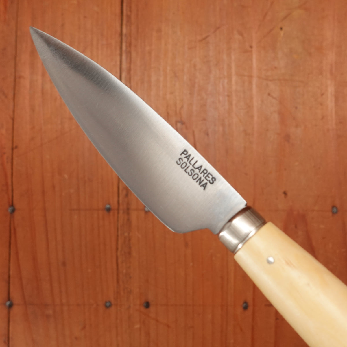 Pallares 3.5" Kitchen Knife Carbon Boxwood