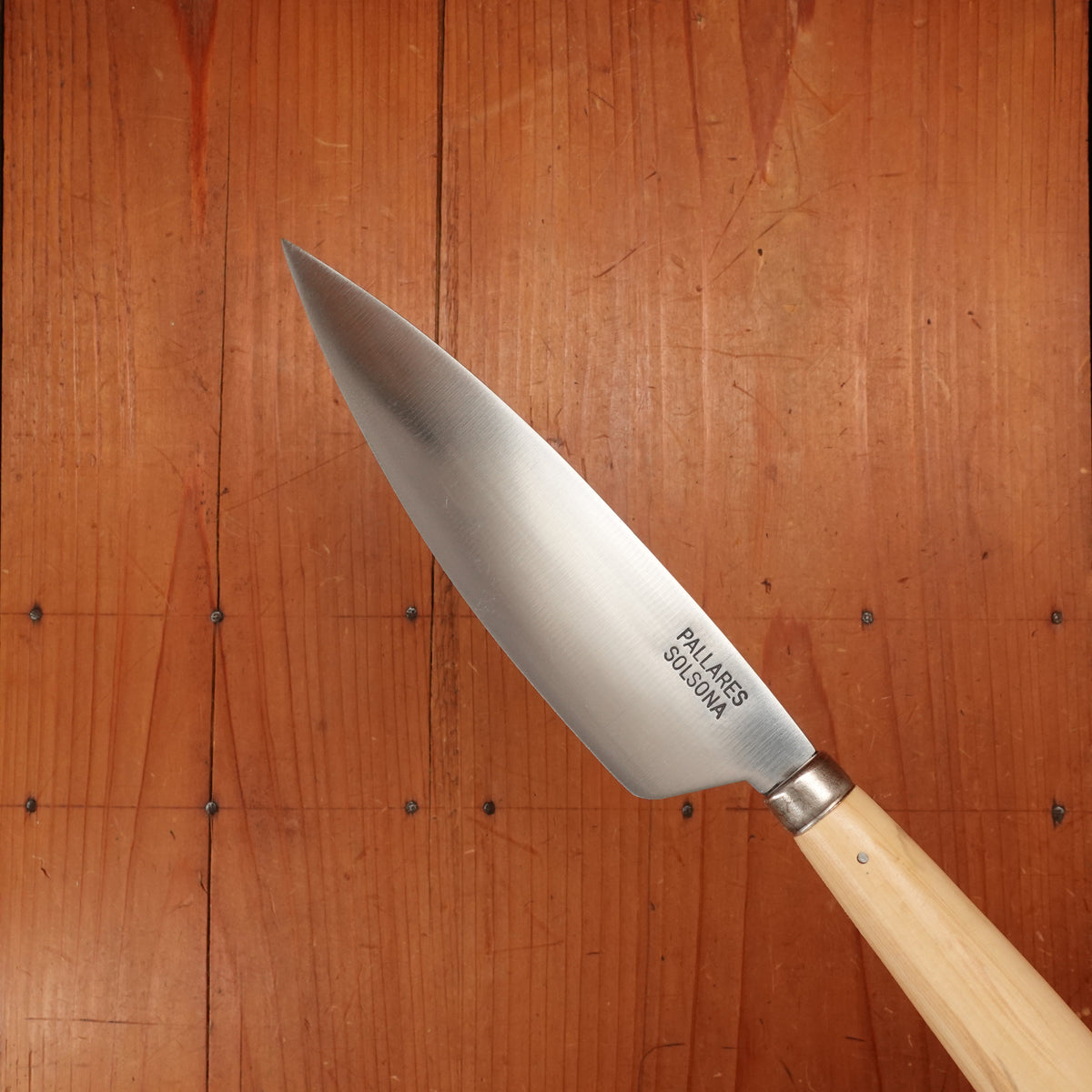 Pallares 6" Kitchen Knife Carbon Boxwood