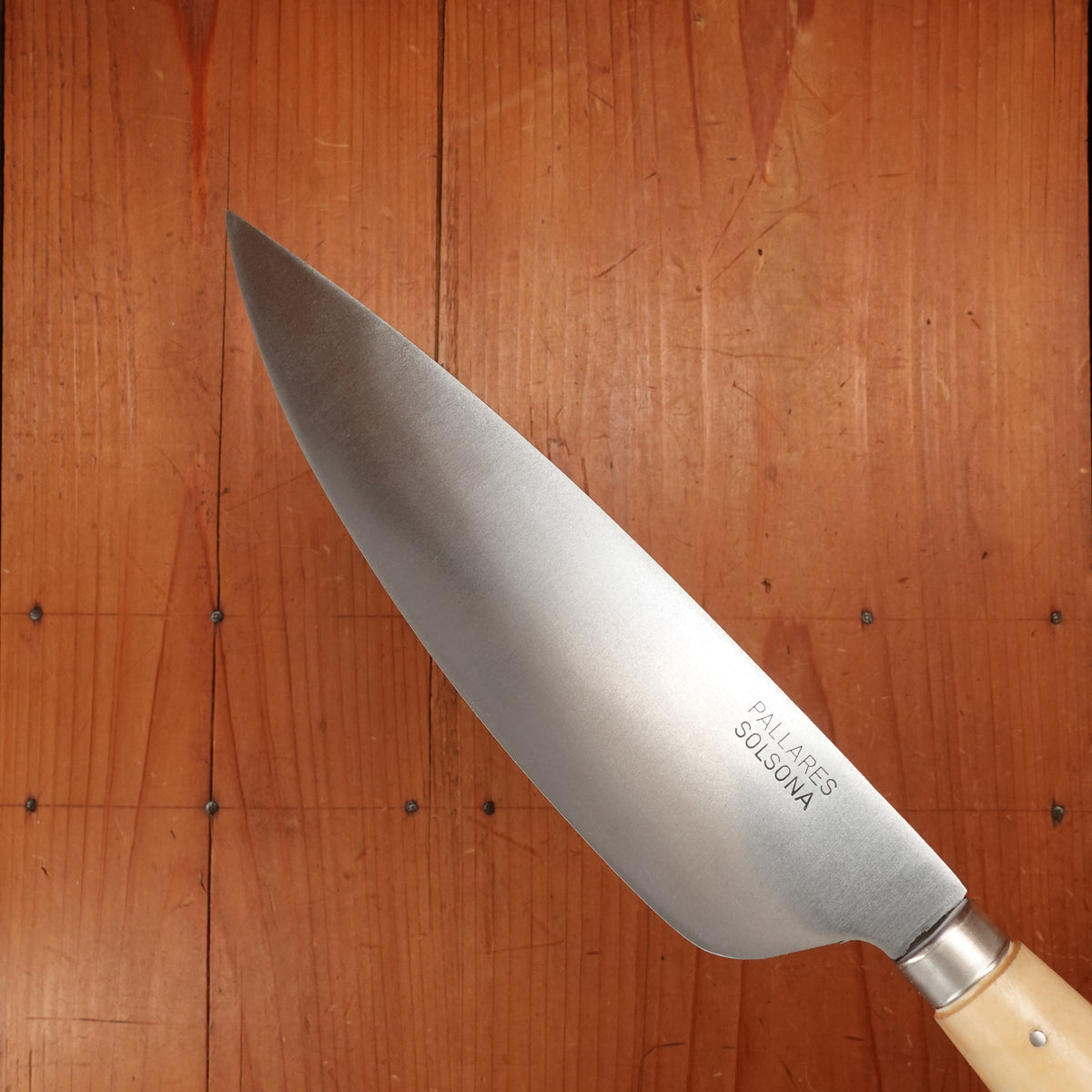 Pallares 8" Kitchen Knife Carbon Boxwood