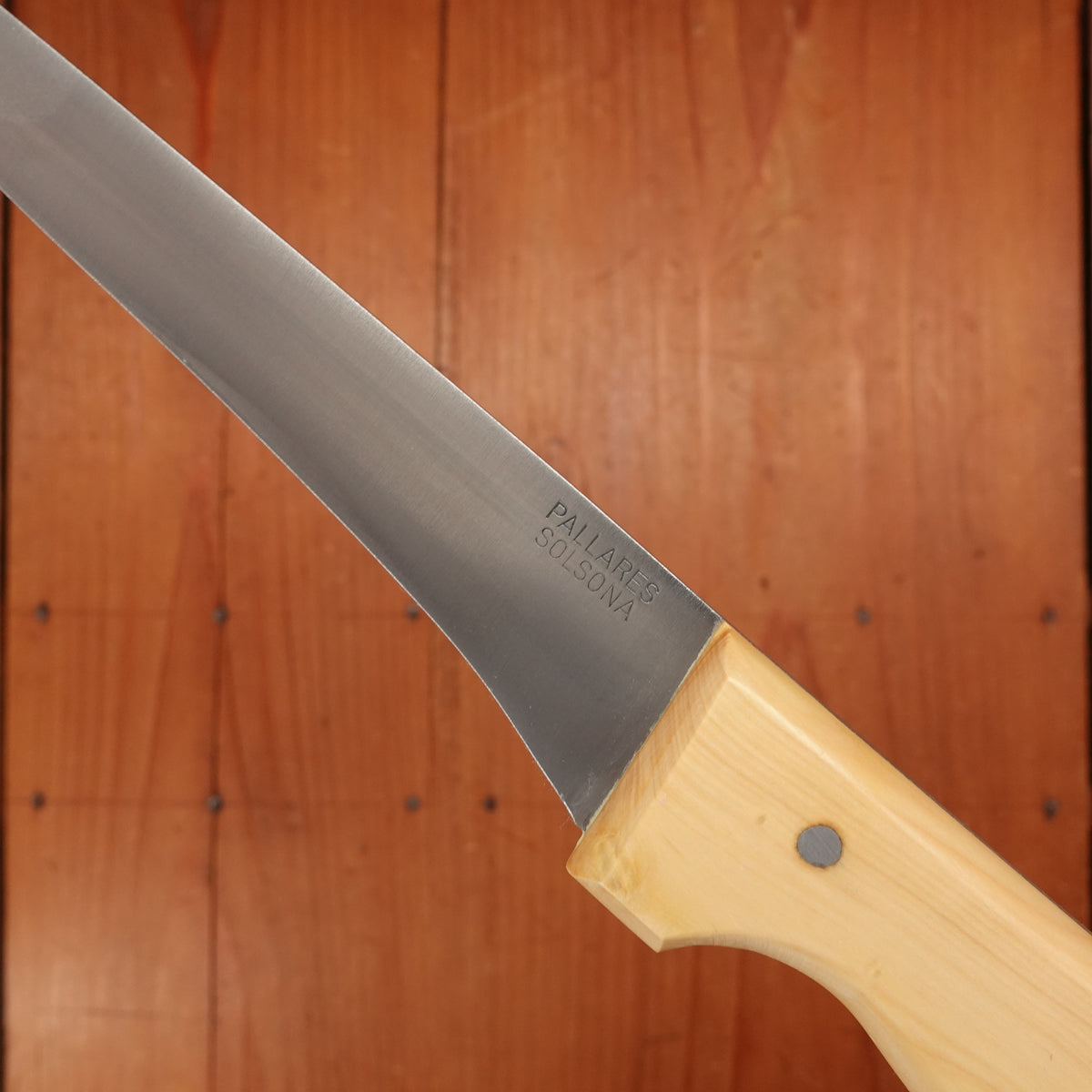 Pallares 6" Boning Knife Carbon Boxwood