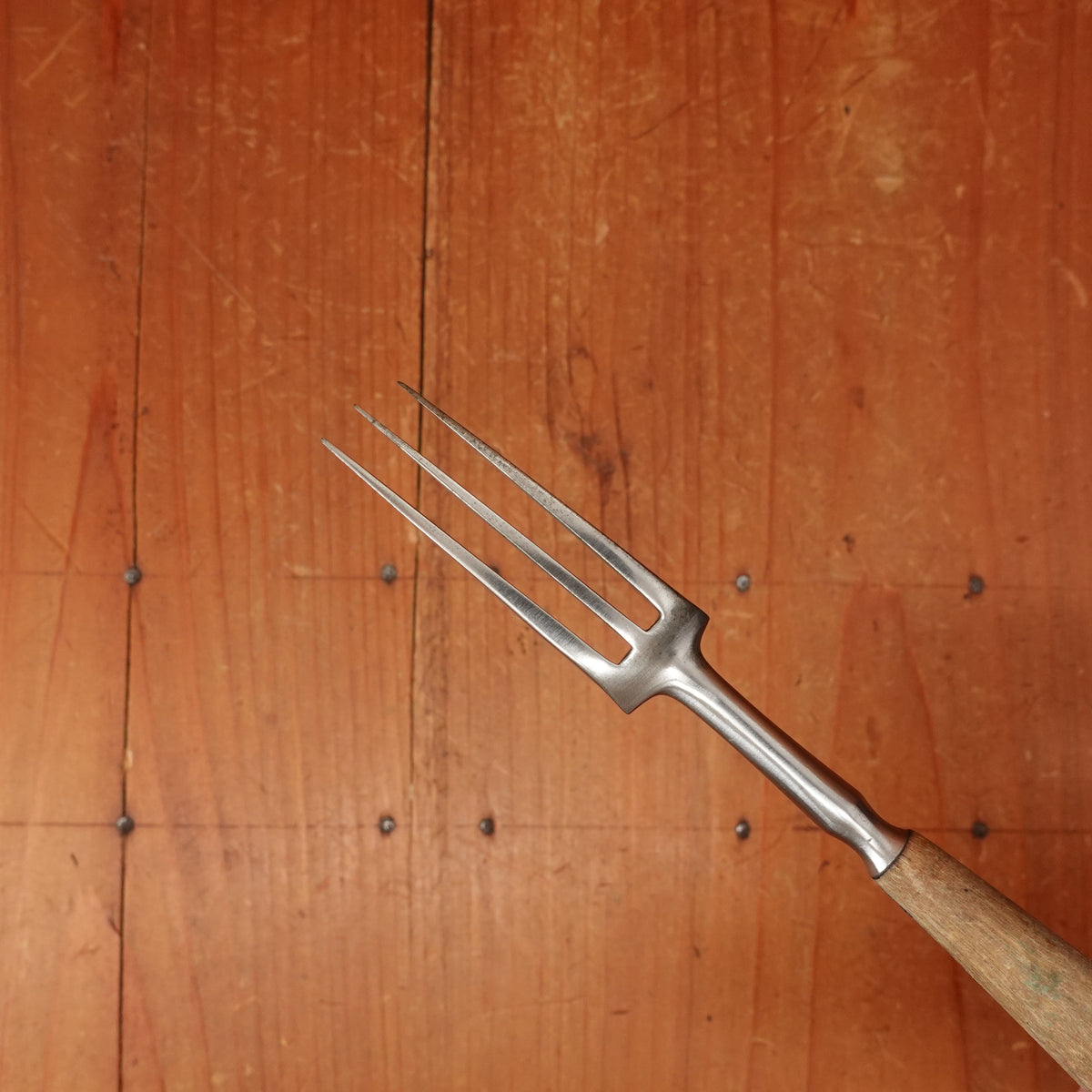 John Wigfall & Co Table Knife Set "Goffed" Carbon Steel & Turned Horn Sheffield 1870s-1880s
