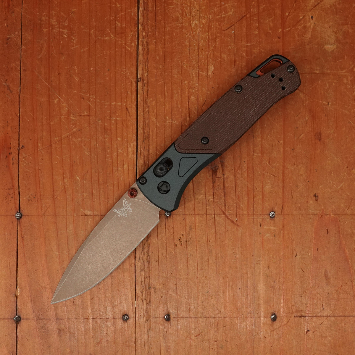 Benchmade 535FE-2602 Bugout Drop Point CPM-S90V AXIS Lock Brown Canvas Micarta and Taiga Green Anodized Aluminum Handle