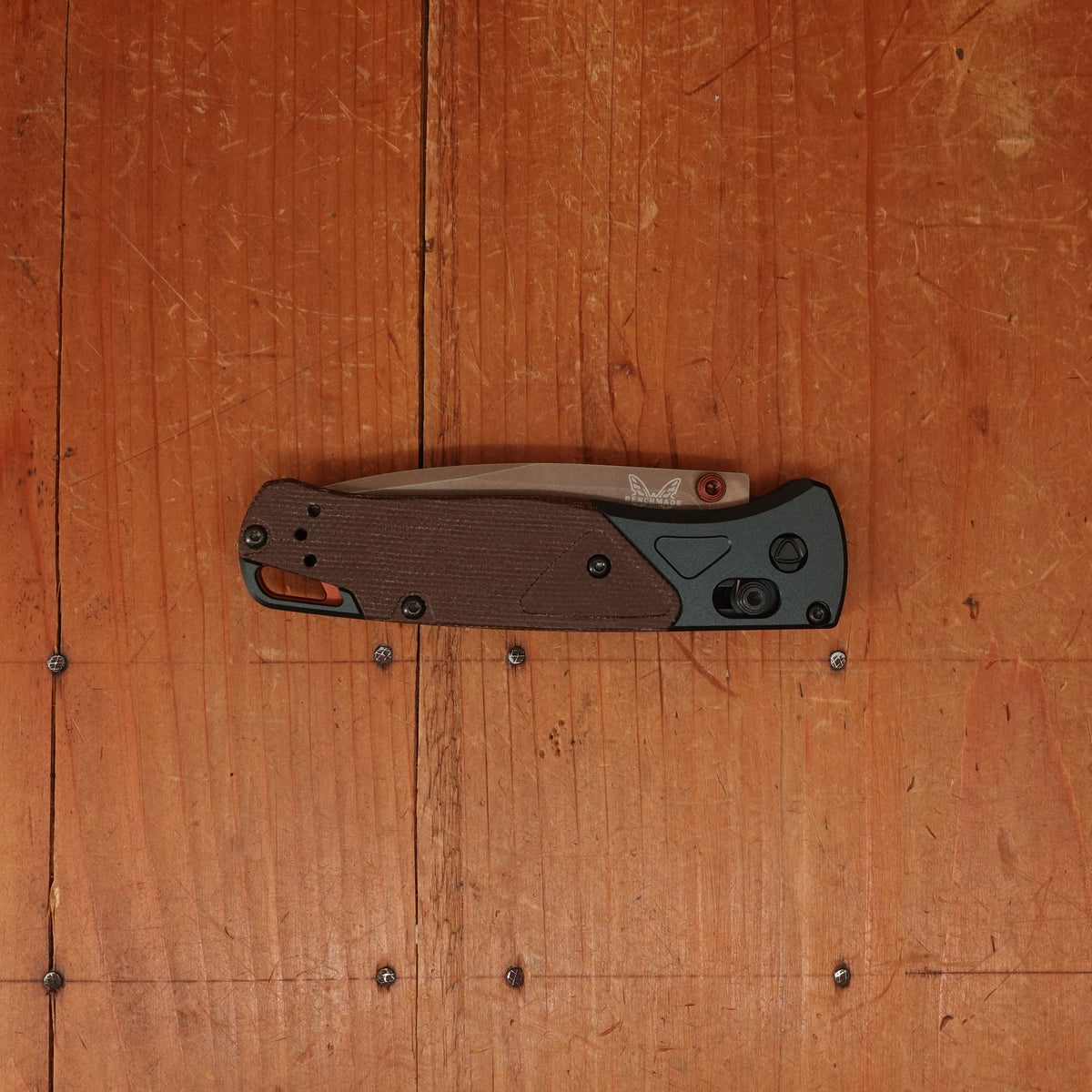 Benchmade 535FE-2602 Bugout Drop Point CPM-S90V AXIS Lock Brown Canvas Micarta and Taiga Green Anodized Aluminum Handle