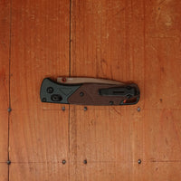 Benchmade 535FE-2602 Bugout Drop Point CPM-S90V AXIS Lock Brown Canvas Micarta and Taiga Green Anodized Aluminum Handle