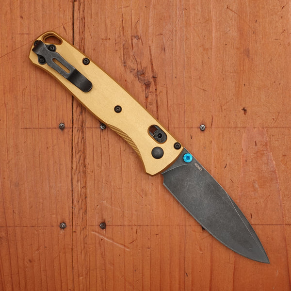 Benchmade 535BK-07 Bugout Drop Point M390 AXIS Lock Burnt Brass Aluminum Handle