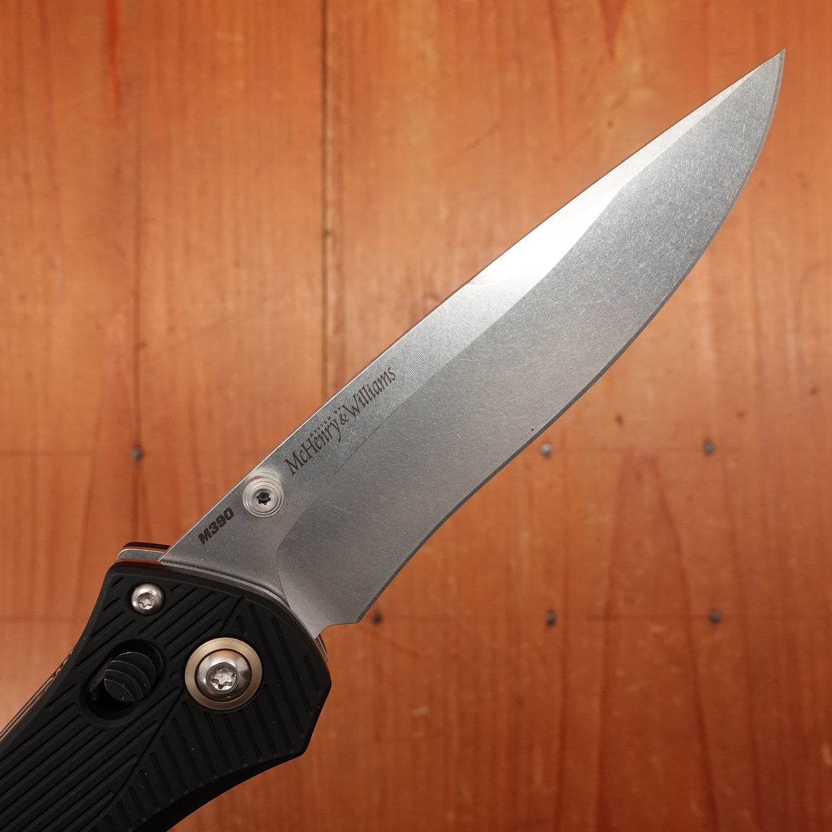 Benchmade 710-25 Seven | Ten Recurve Drop Point CPM-S90V AXIS Lock 6061-T6 Black Aluminum