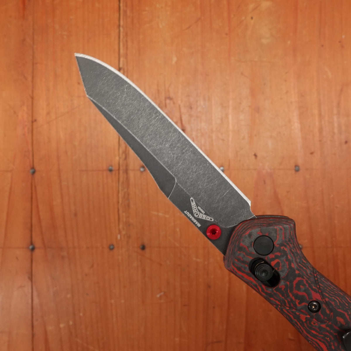 Benchmade Limited Edition 940BK-2502 Osborne Reverse Tanto CPM-Magna-Cut AXIS Lock Lava Flow Fatcarbon® Handle