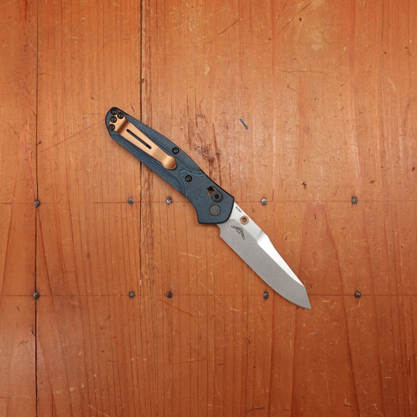 Benchmade 945-04 Mini Osborne Reverse Tanto M390 Axis Lock Denim Micarta
