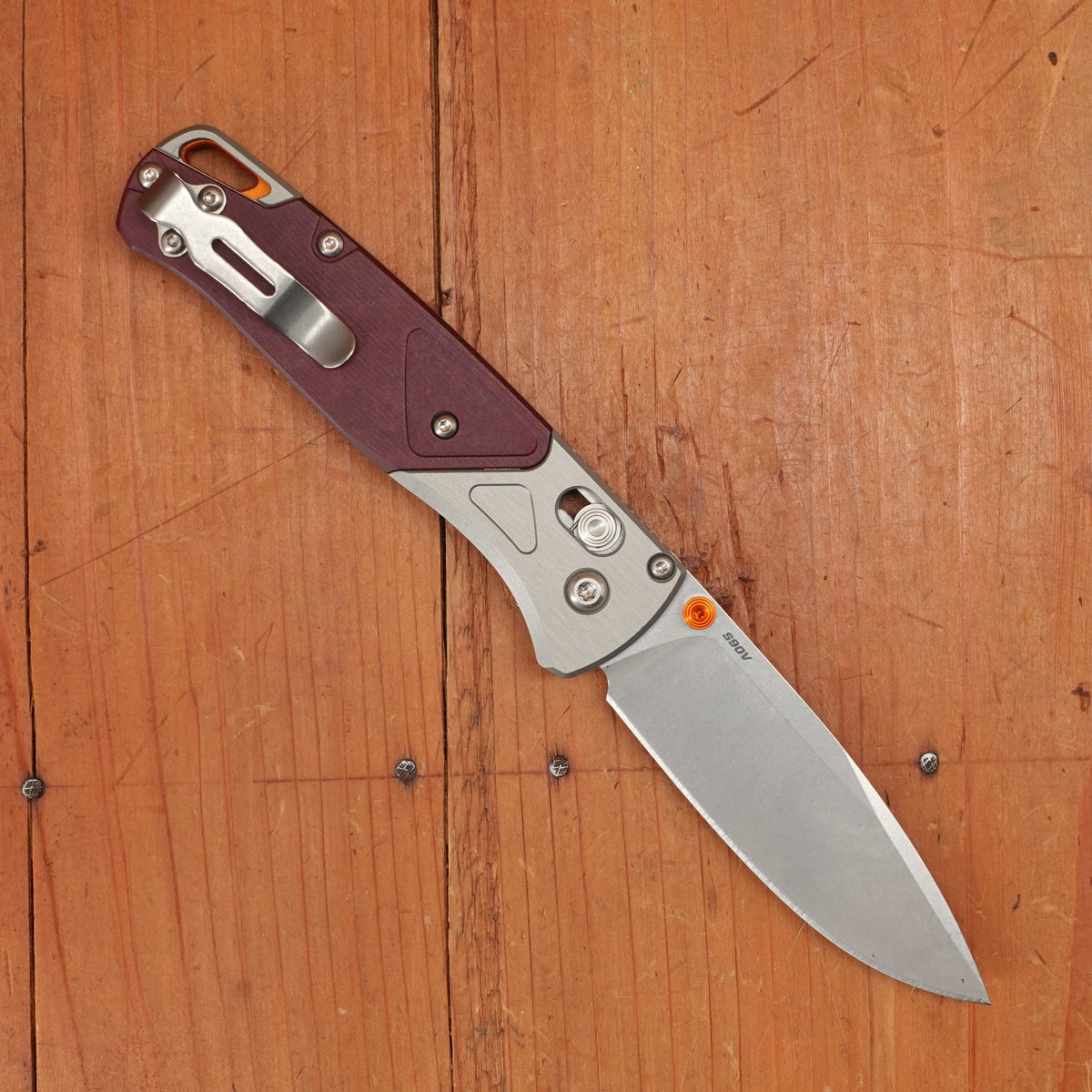 Benchmade 535-09 Bugout Drop Point CPM-S90V AXIS Lock Redstone Aluminum & Richlite Handle