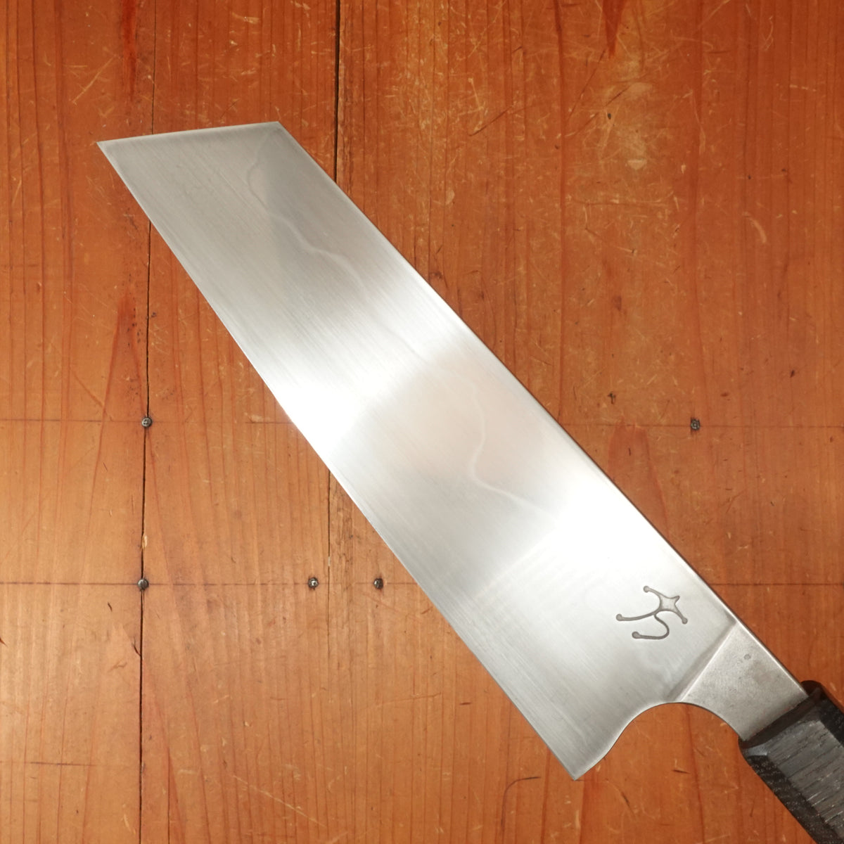 Trade In Running Man Forge 175mm Bunka W2 Honyaki Stabilized Maple & Wenge Handle