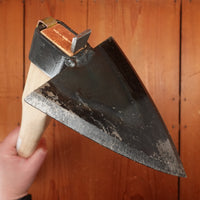 Aida Godo triangle weeder