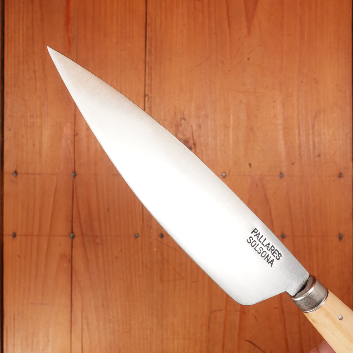 Pallares 6" Kitchen Knife Carbon Boxwood