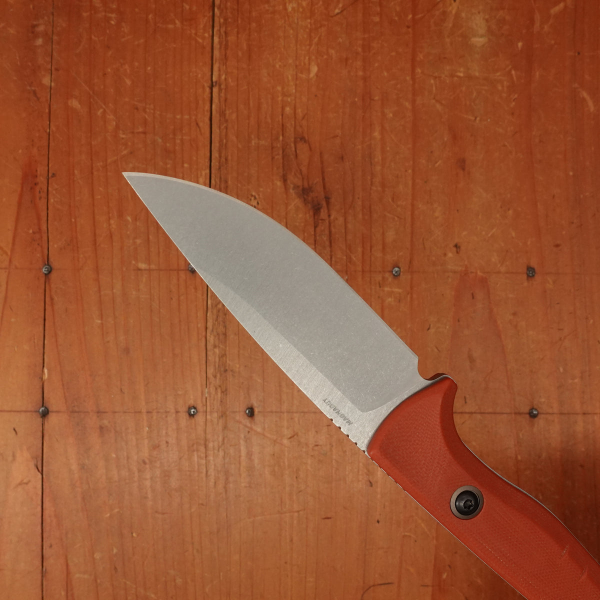 Benchmade 15650-01 SlipRidge™ Drop Point MagnaCut® Fixed Blade Rust Orange G10 Handle