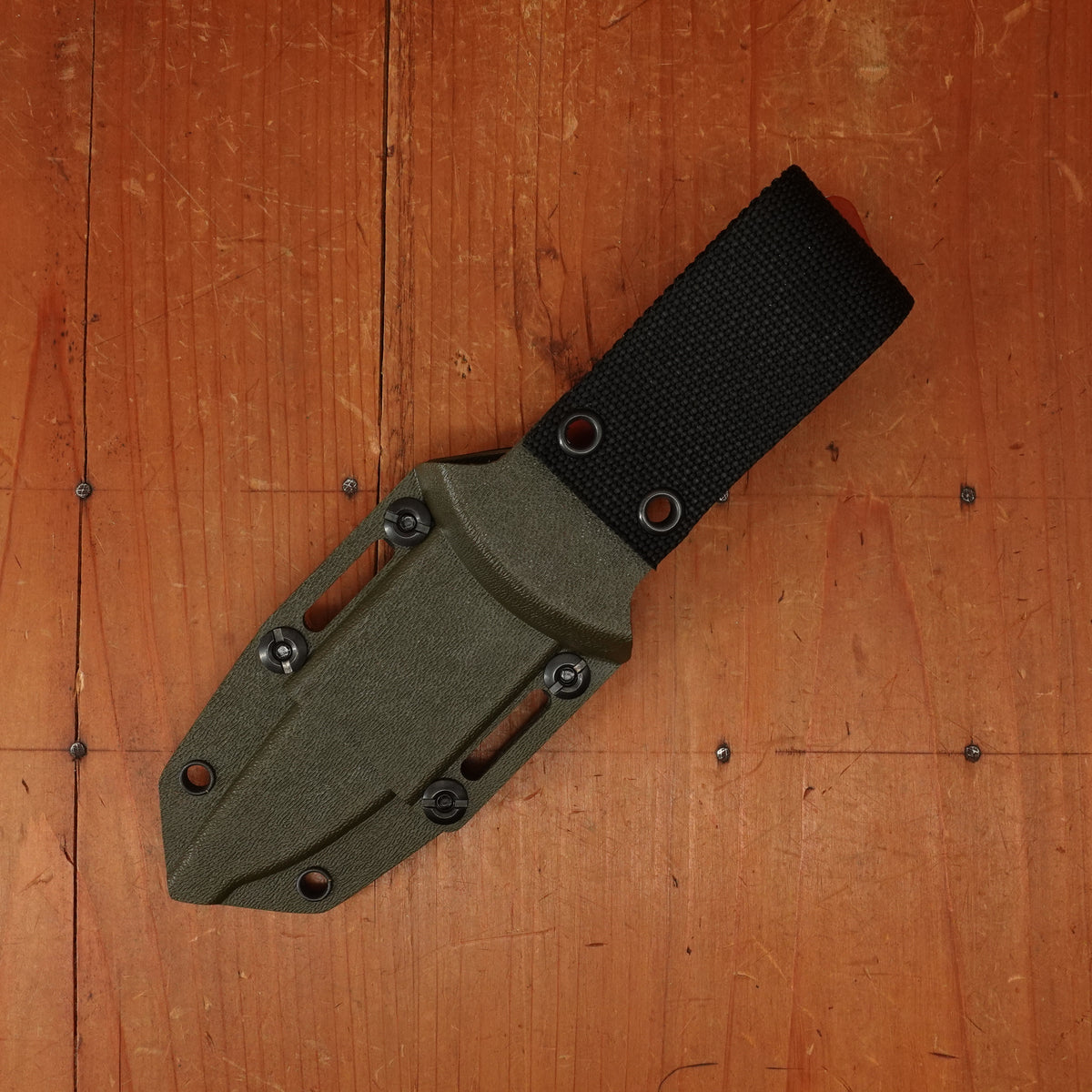 Benchmade 15650-01 SlipRidge™ Drop Point MagnaCut® Fixed Blade Rust Orange G10 Handle