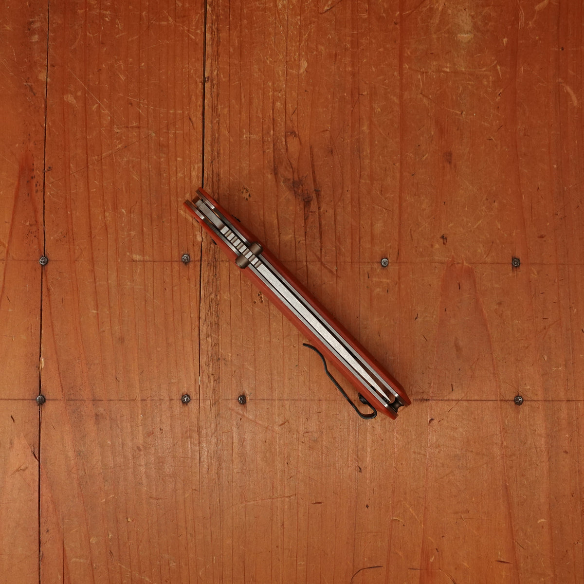 Benchmade 15090-01 SlipRidge™ Modified Drop Point MagnaCut® AXIS Lock Rust Orange G10 Handle