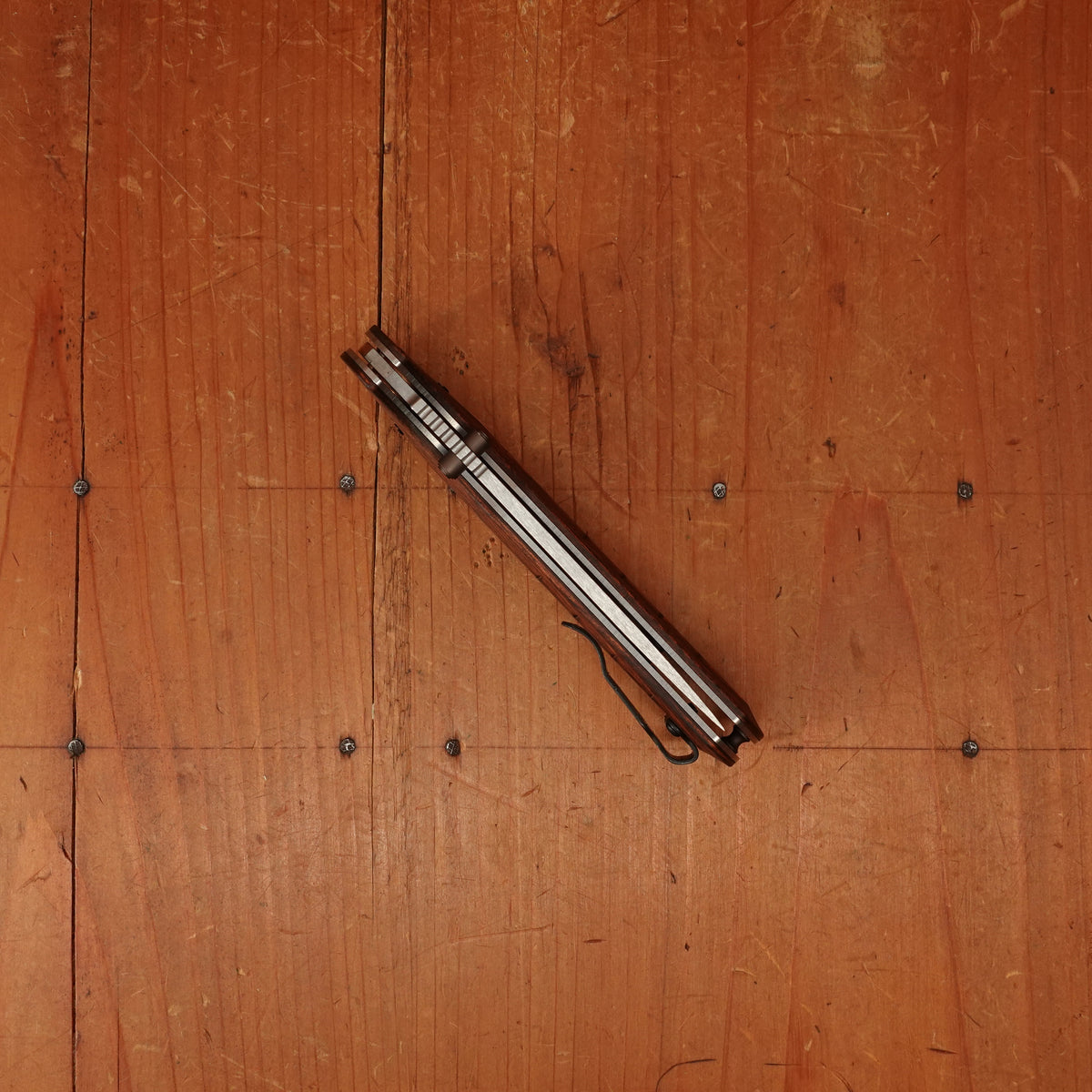 Benchmade 15090 SlipRidge™ Modified Drop Point MagnaCut® AXIS Lock Stabilized Wood Handle
