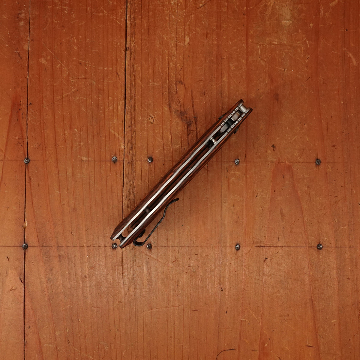 Benchmade 15090 SlipRidge™ Modified Drop Point MagnaCut® AXIS Lock Stabilized Wood Handle