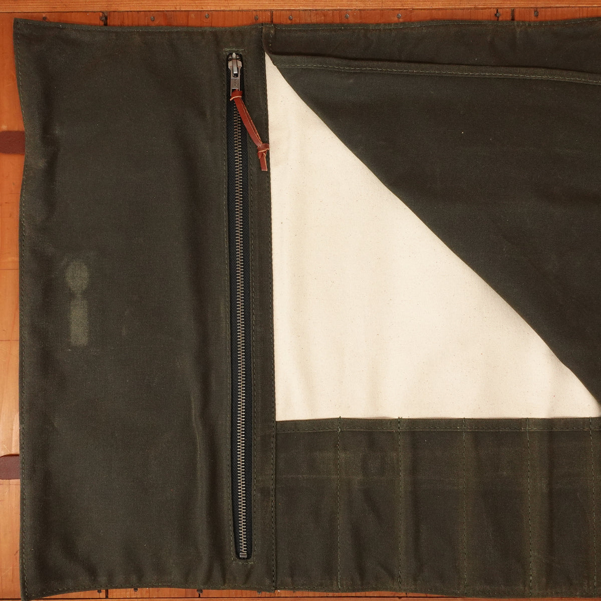 Hardmill Waxed Canvas Knife Roll