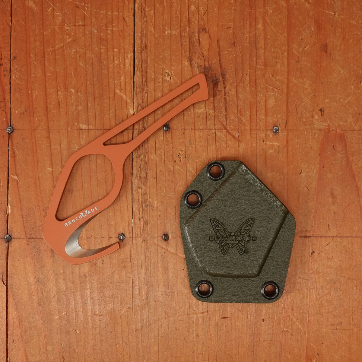 Benchmade 15090-01 SlipRidge™ Hook 440C Stainless Rust Orange Cerakote®