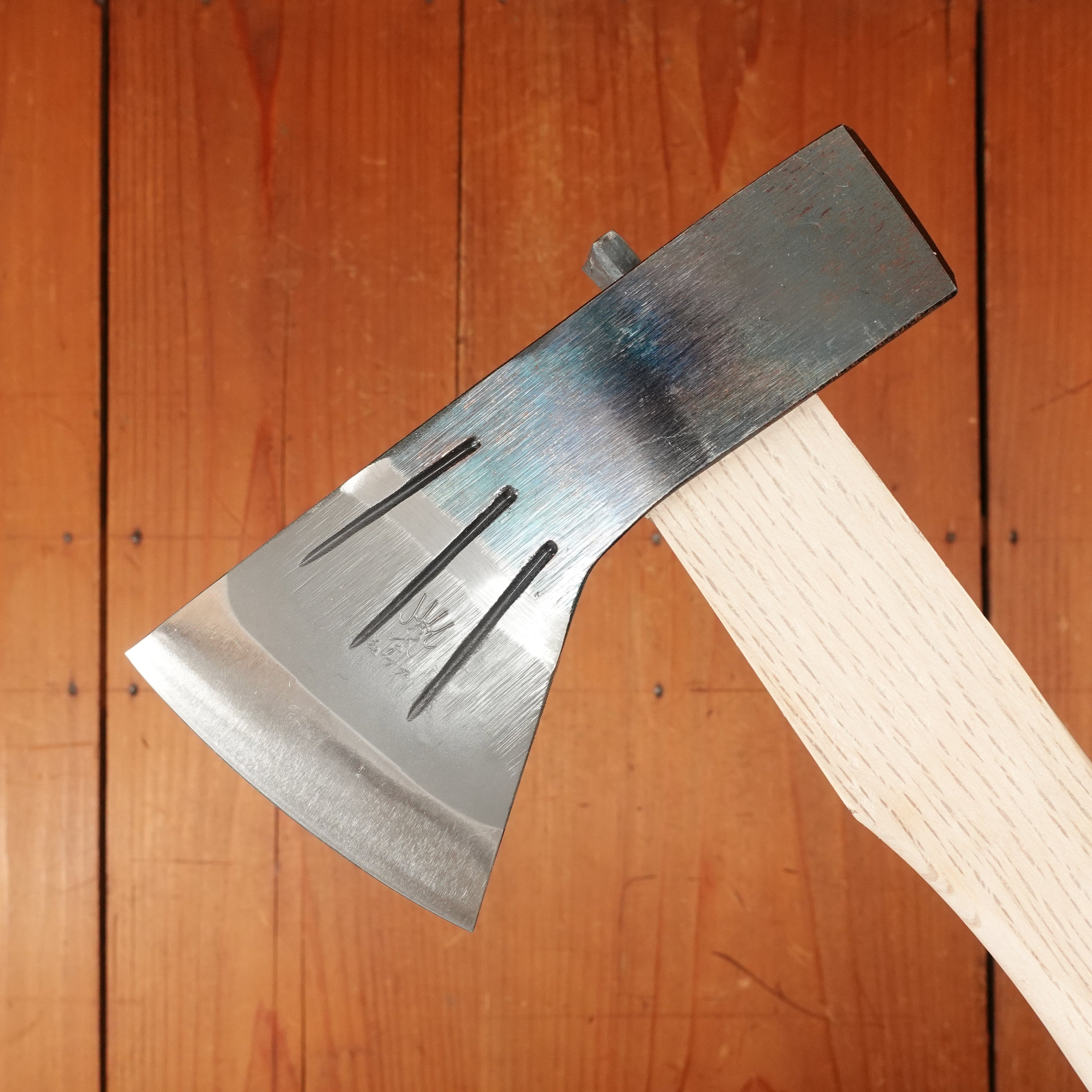 ルース7　tenサマ Mizuno Satsuma Hand Axe Straight Kanto Oak Handle – Bernal Cutlery