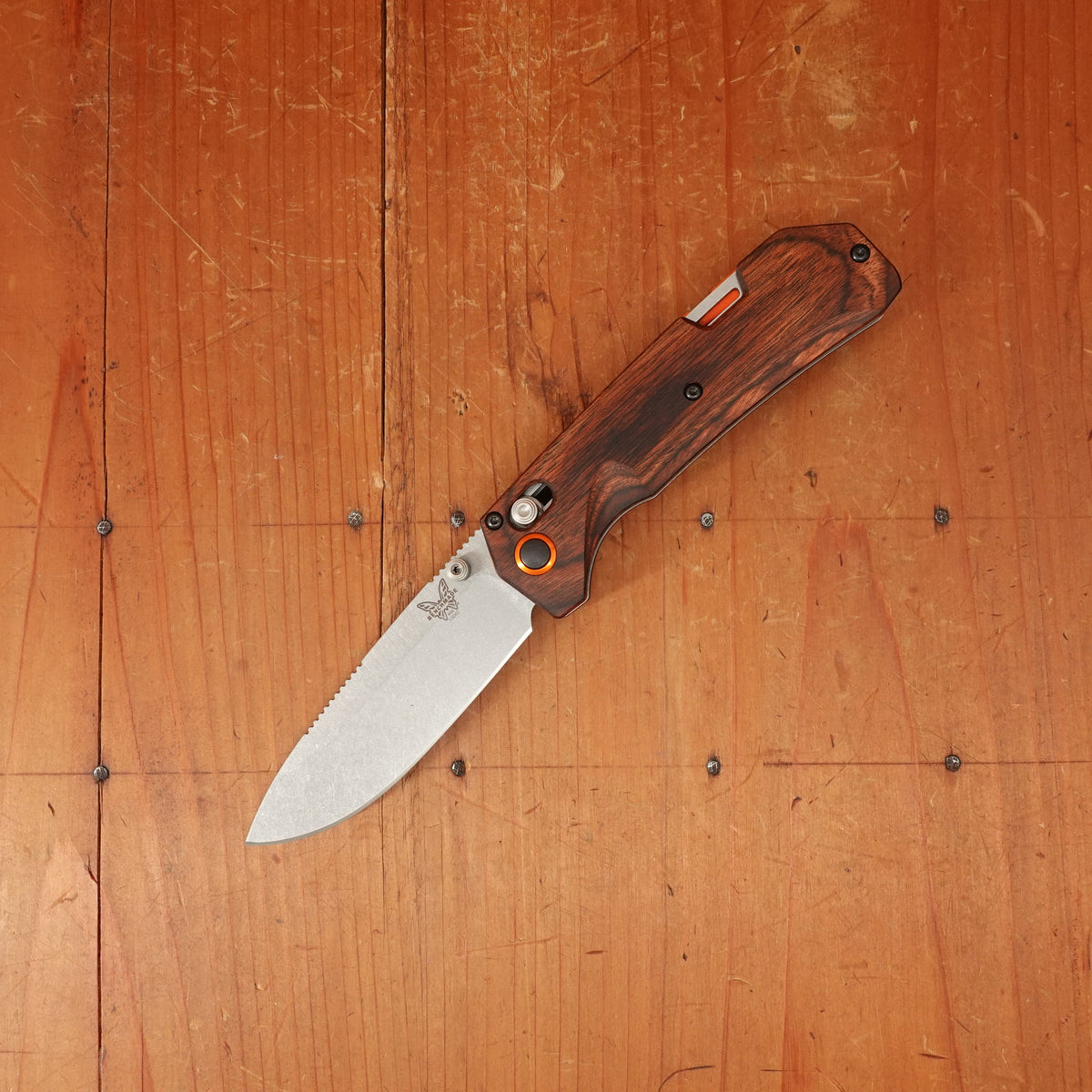 Benchmade 15062 Grizzly Creek Drop-point S30V Stainless Steel Stabilized Wood