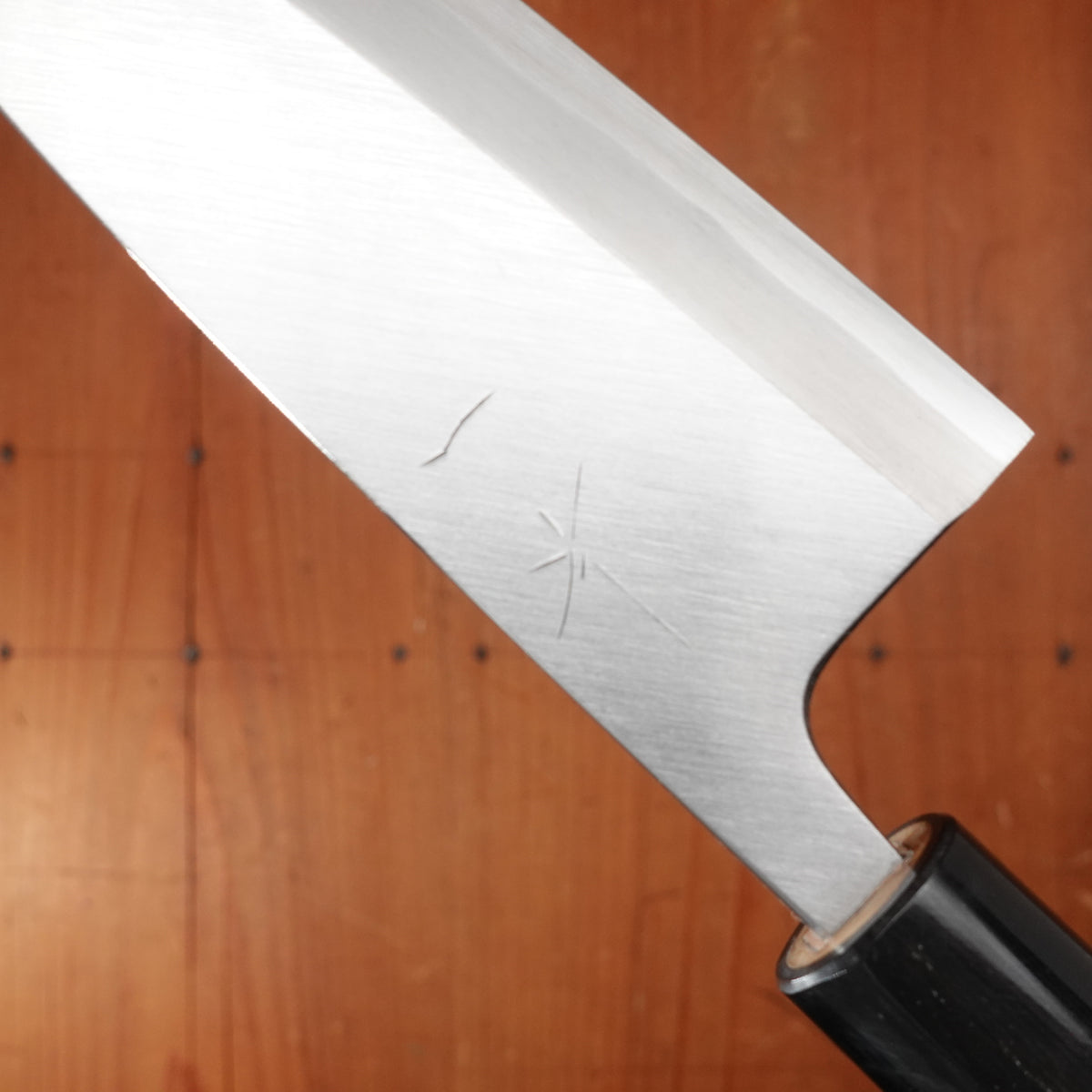 Hitohira Togashi 150mm Deba Shirogami 2 Ho Wood (D-Shape) with Saya