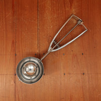 Stainless Steel Spring-Loaded Ice Cream Scoop