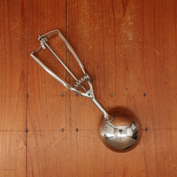 Stainless Steel Spring-Loaded Ice Cream Scoop