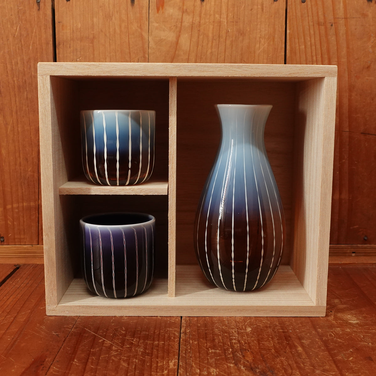 Noto Glass 2 Sake Cups and Carafe Kiri Box Sake Set