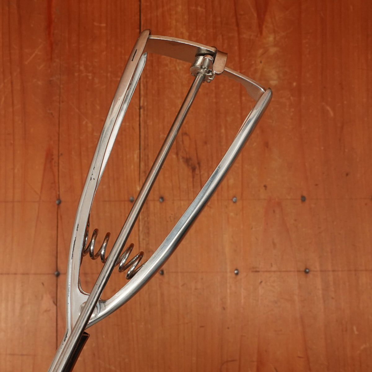 Stainless Steel Spring-Loaded Ice Cream Scoop