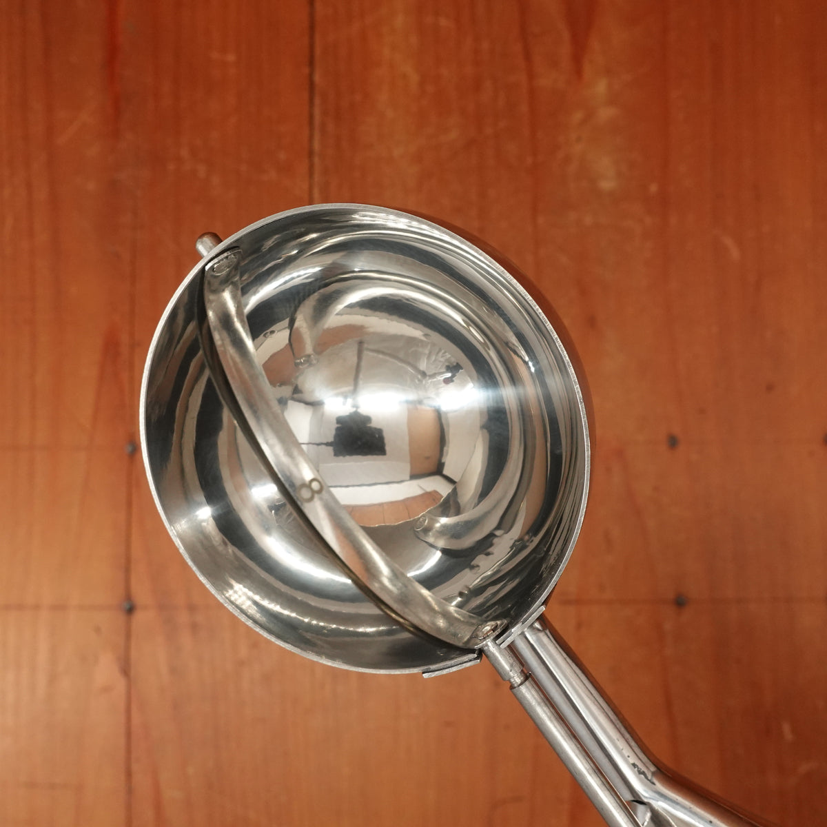 Stainless Steel Spring-Loaded Ice Cream Scoop