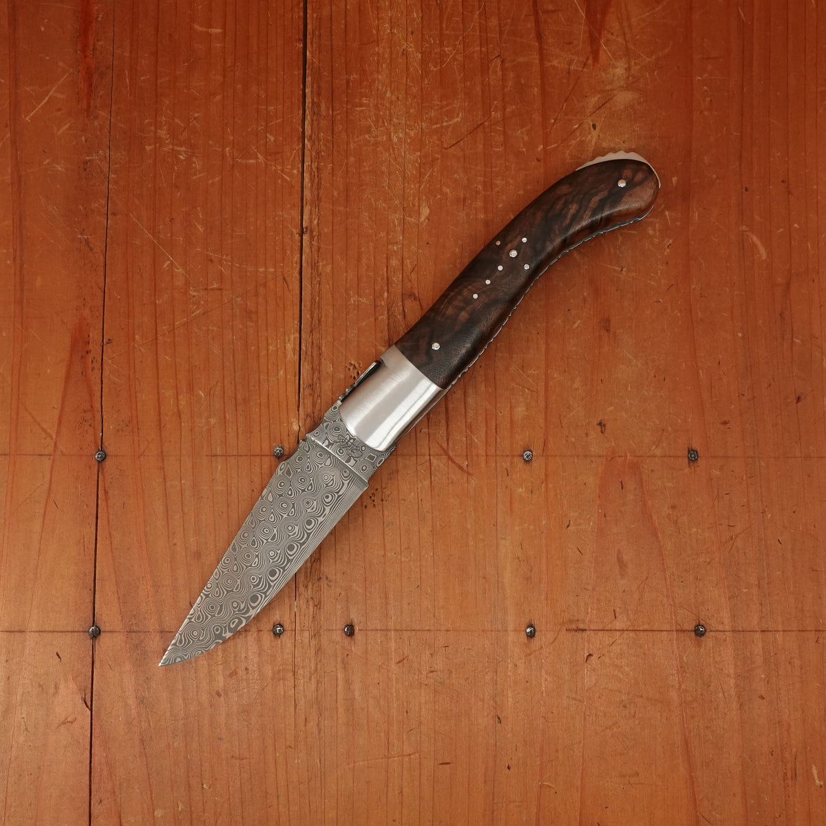 Fontenille Pataud Laguiole Sport 13cm Pocket Knife Stainless Damascus Lockback Walnut with Delicate Golden File Work