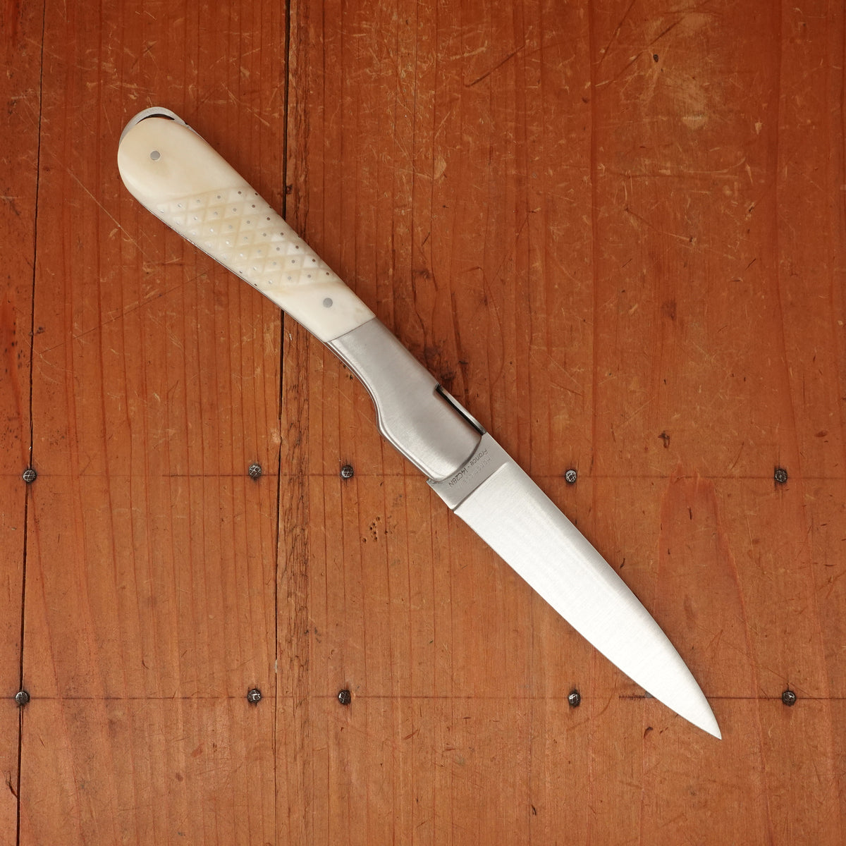 Fontenille Pataud Sperone 12cm Pocket Knife Stainless Lockback Carved Pinned Cow Bone
