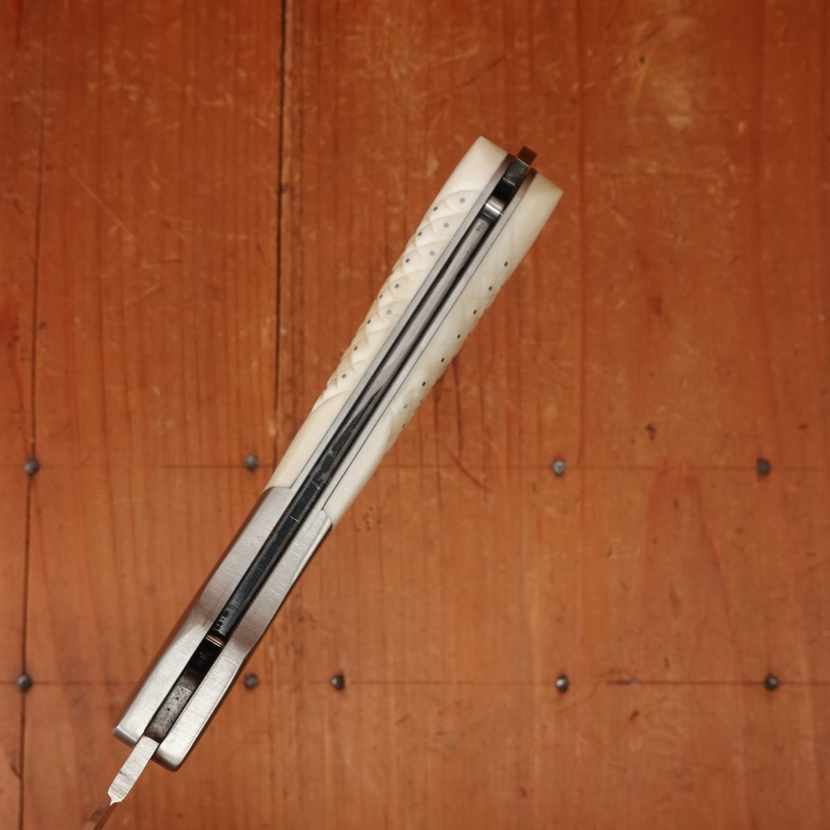 Fontenille Pataud Sperone 12cm Pocket Knife Stainless Lockback Carved Pinned Cow Bone