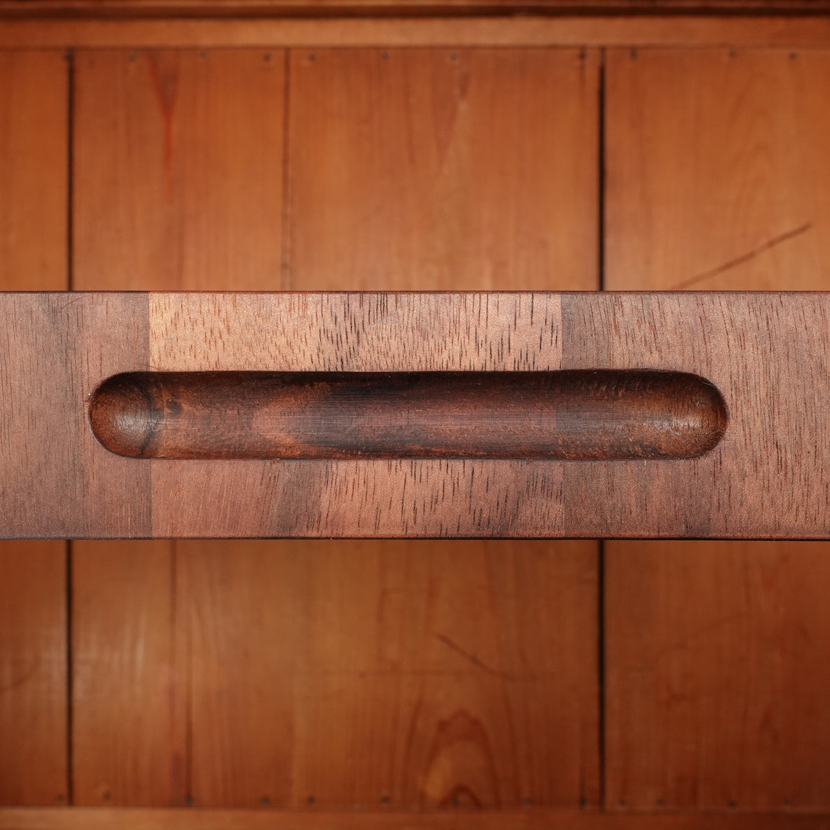 Jones Cutting Board Medium End Grain  - Walnut