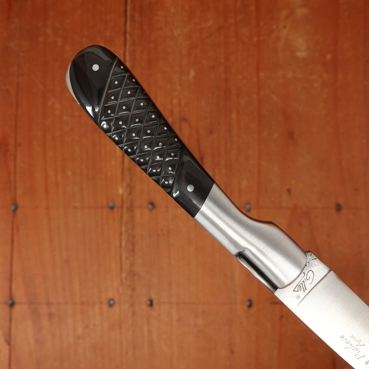 Fontenille Pataud Pialincu Needles 10.5cm Pocket Knife Stainless Lockback Carved Pinned Buffalo Horn