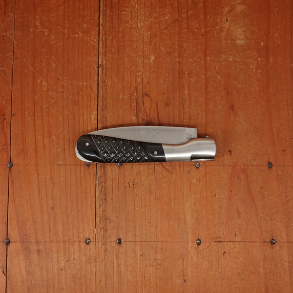 Fontenille Pataud Pialincu Needles 10.5cm Pocket Knife Stainless Lockback Carved Pinned Buffalo Horn