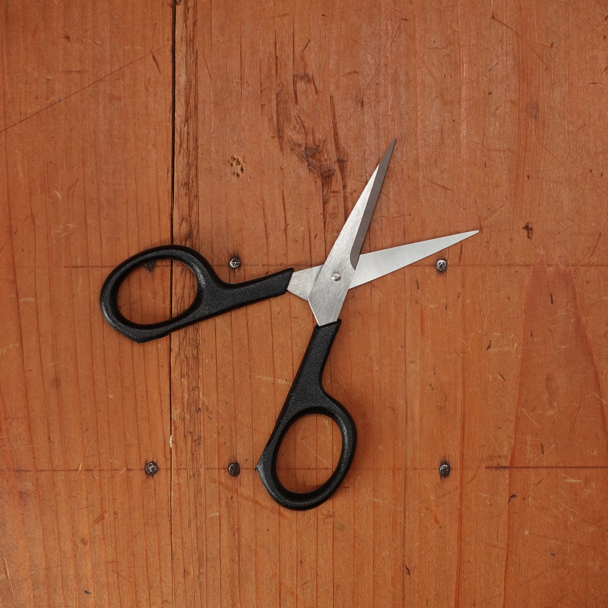 Pallares 4" Sewing Shears Stainless Steel Nylon Handle