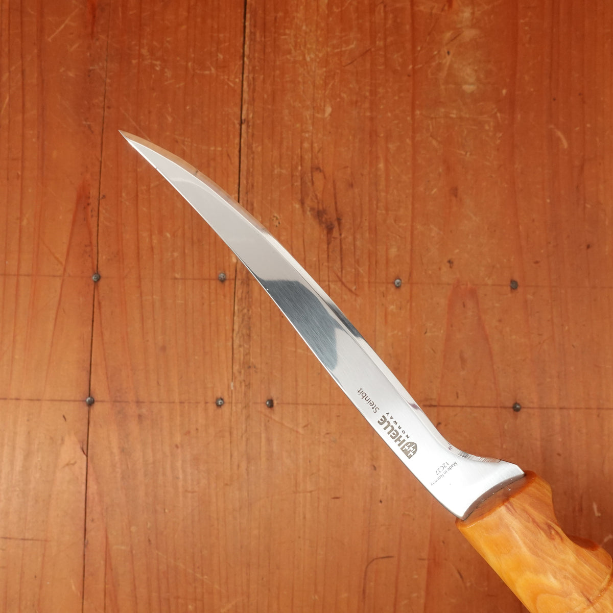 Helle 153mm Steinbit 12C27 Stainless Curly Birch