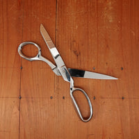 Ernest Wright 8.25" Dressmaker Shears - Carbon Steel