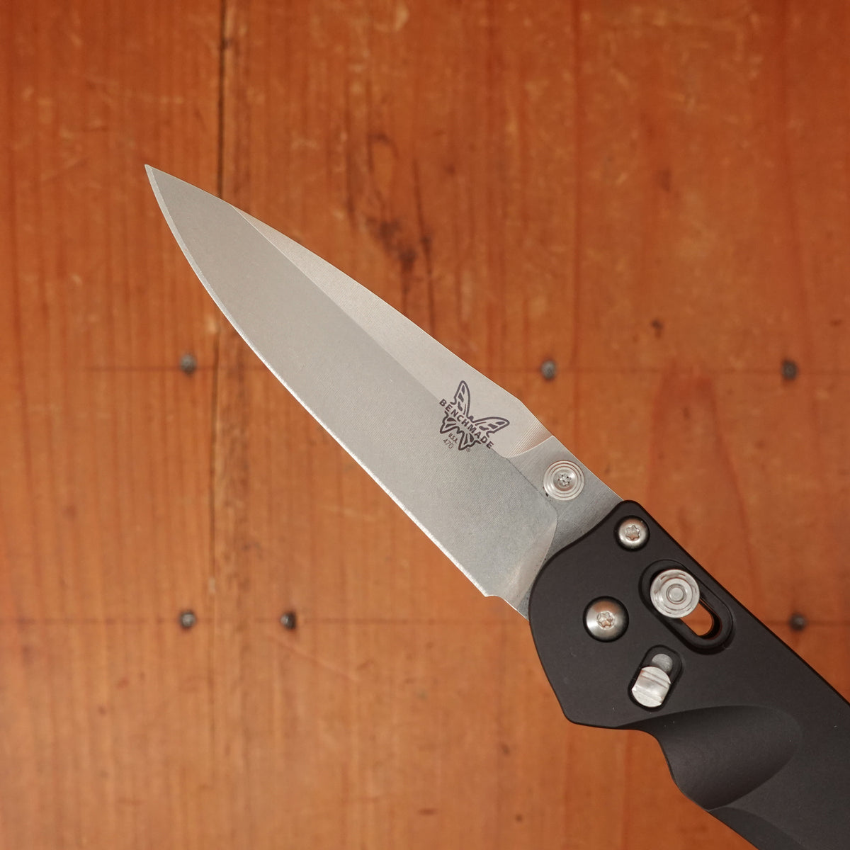 Discontinued Benchmade 470-1 Emissary
