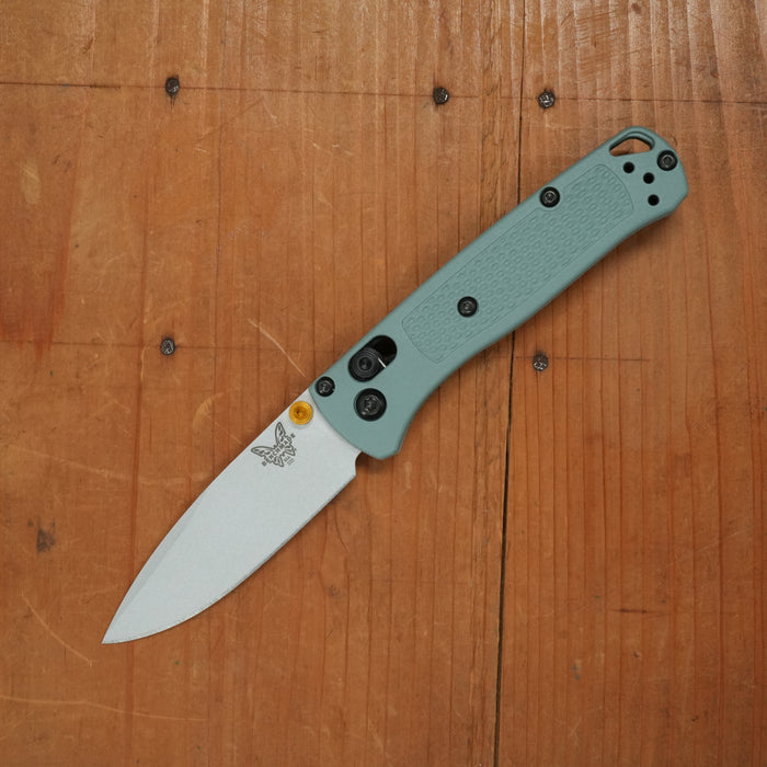 Benchmade 533SL-07 Mini Bugout Drop Point CPM-S30V AXIS Lock Sage Green Handle