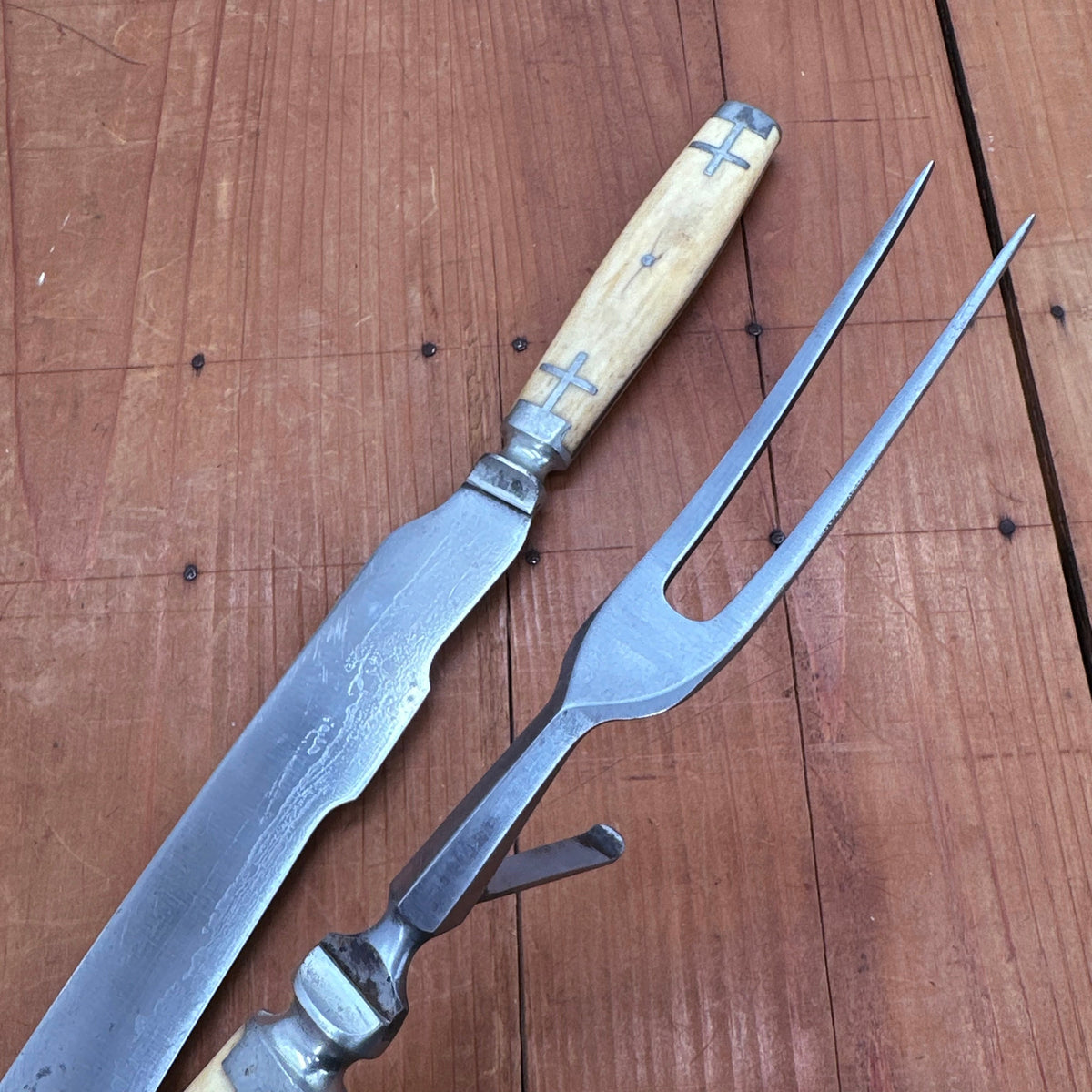 Meriden Cutlery Co Carving Set "The Centennial" 1876 Centennial