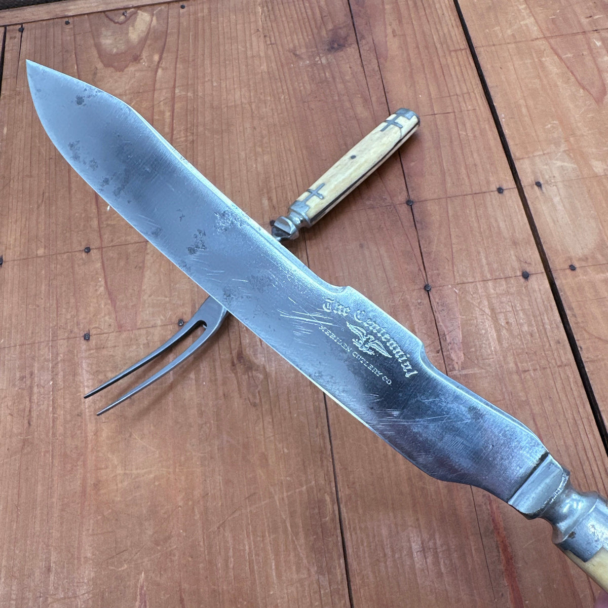 Meriden Cutlery Co Carving Set "The Centennial" 1876 Centennial