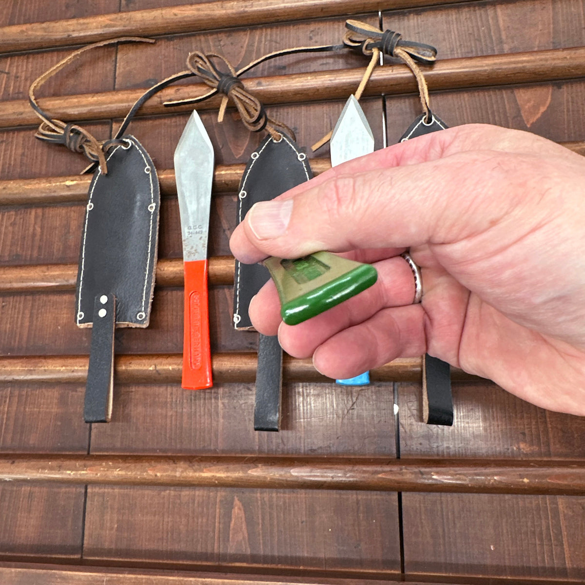 New Old Stock Anton Wingen Throwing Knife Rot Punkt Wurfmesser Solingen