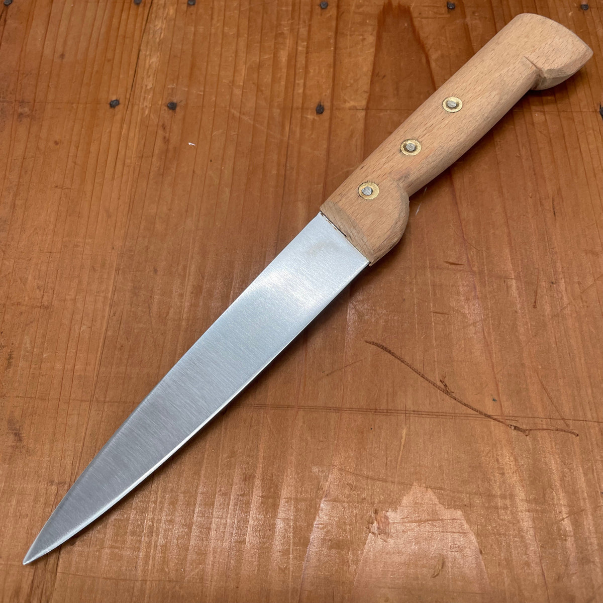 New Old Stock 5.5" Flexible Saigner Fillet Carbon Steel Rosette Beech