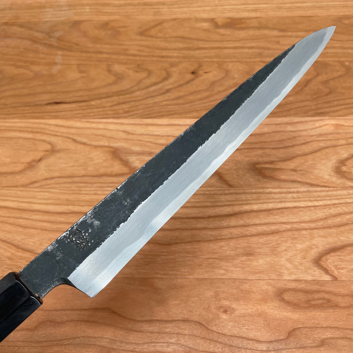 Sakai Kikumori Kikuzuki Kuro 240mm Yanagi Shirogami 2 with Saya