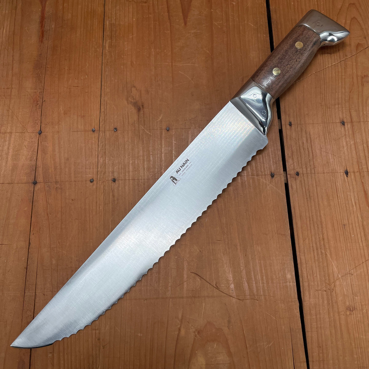 Au Nain 13" Fish Monger Boucher with 2 Bolsters